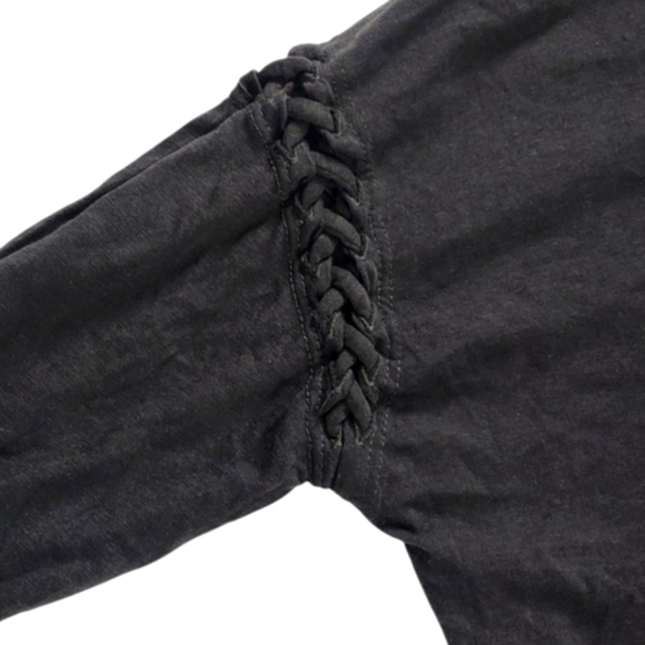 Chaser Gray Long Sleeve Top NWT Braided Sleeve Boho Scoop Neck Loungewear - Picture 2 of 11